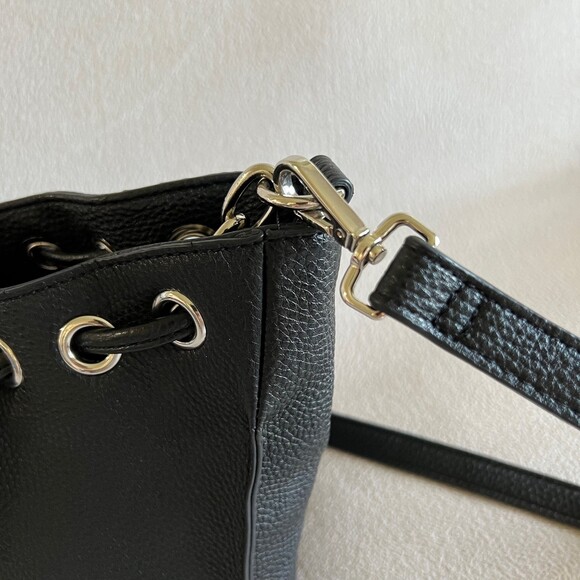 Steve Madden Hobo Bmelisa Shoulder Purse Satch Black Silver Faux Leather Cross B - Picture 5 of 11